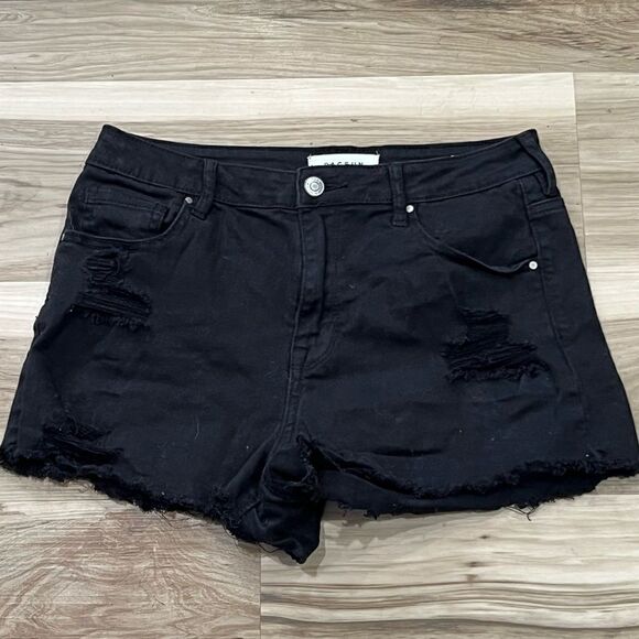 Pacsun High Rise Shorts Black Distressed Women’s 28 - Picture 1 of 4